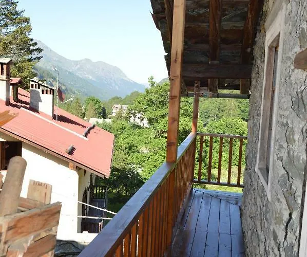 Casa Curnet 아파트 *