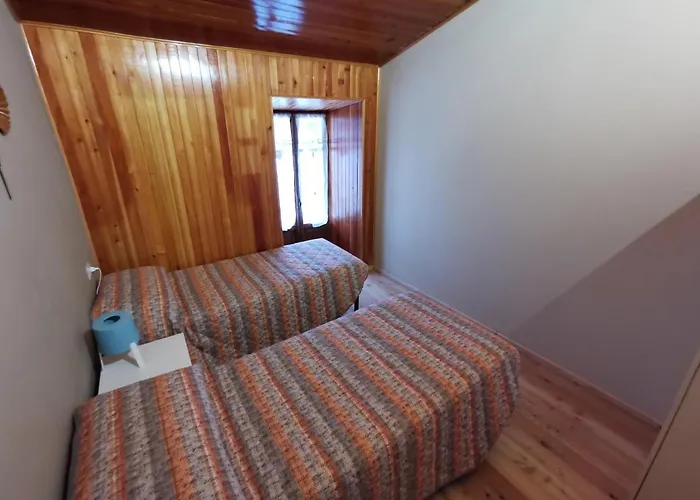 Casa Curnet 아파트